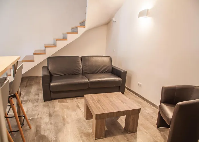 Gialla * Порто-Веккіо